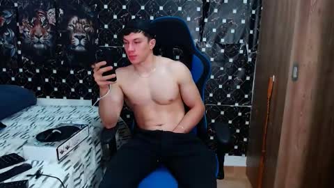 griego01 online show from May 2026 01:25:02 AM