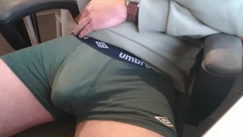 Snapshot of griesie chatting on November 2025 11:43:01 PM Griesie online show from November 2025 11:43:01 PM