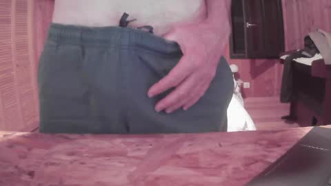 Snapshot of grimbergen123 chatting on May 2026 08:26:01 PM Grim online show from May 2026 08:26:01 PM