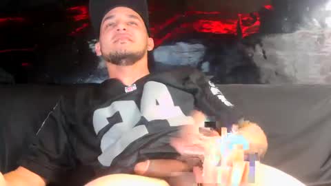 Gripthahips online show from February 2025 10:15:02 AM