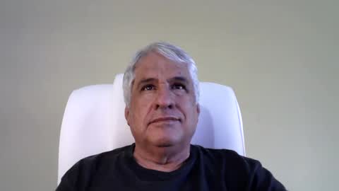 Snapshot of grisa01 chatting on February 2025 06:39:01 PM grisa01 online show from February 2025 06:39:01 PM