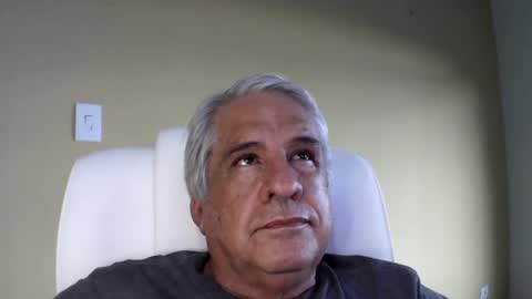 Snapshot of grisa01 chatting on March 2025 09:15:01 PM grisa01 online show from March 2025 09:15:01 PM