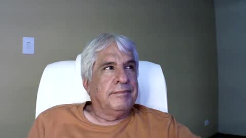 Snapshot of grisa01 chatting on March 2025 09:43:02 PM grisa01 online show from March 2025 09:43:02 PM