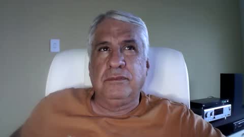 Snapshot of grisa01 chatting on October 2025 06:52:02 PM grisa01 online show from October 2025 06:52:02 PM