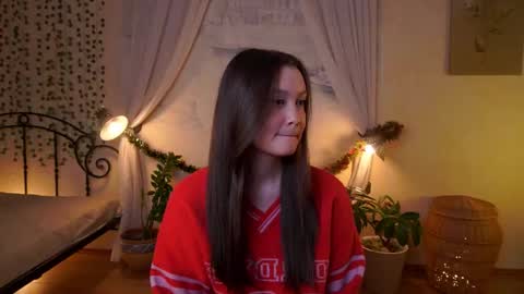 Snapshot of griselberumen chatting on December 2025 04:08:01 AM Gwen online show from December 2025 04:08:01 AM