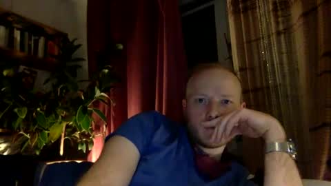gruendamien online show from January 2025 12:28:02 AM