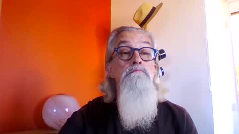 Snapshot of grybear60 chatting on October 2025 12:03:02 PM Grybear online show from October 2025 12:03:02 PM