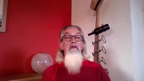 Snapshot of grybear60 chatting on October 2025 07:01:02 AM Grybear online show from October 2025 07:01:02 AM