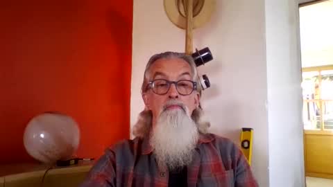 Snapshot of grybear60 chatting on November 2025 09:15:02 AM Grybear online show from November 2025 09:15:02 AM