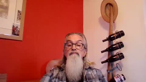 Snapshot of grybear60 chatting on January 2026 12:10:02 PM Grybear online show from January 2026 12:10:02 PM