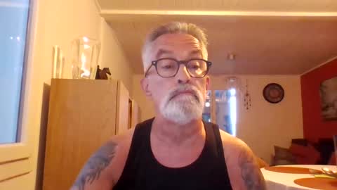Snapshot of grybear60 chatting on June 2026 02:56:02 PM Grybear online show from June 2026 02:56:02 PM
