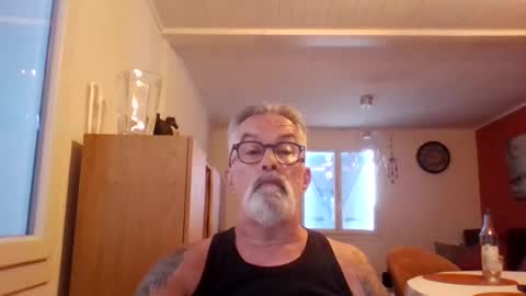 Snapshot of grybear60 chatting on June 2026 07:47:02 AM Grybear online show from June 2026 07:47:02 AM