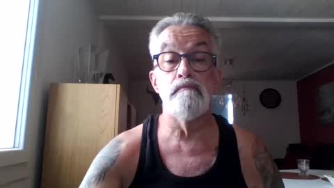 Snapshot of grybear60 chatting on July 2026 07:58:01 AM Grybear online show from July 2026 07:58:01 AM