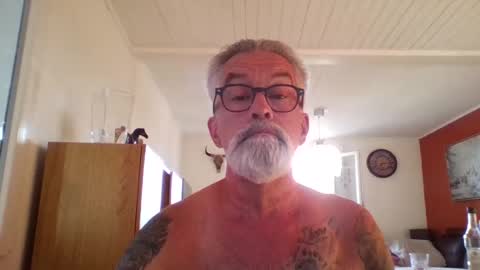Snapshot of grybear60 chatting on July 2026 05:14:02 AM Grybear online show from July 2026 05:14:02 AM