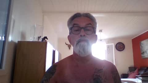 Snapshot of grybear60 chatting on July 2026 06:23:01 AM Grybear online show from July 2026 06:23:01 AM