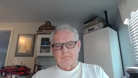 Snapshot of gspotlover1 chatting on January 2026 03:27:02 PM Horny Daddy online show from January 2026 03:27:02 PM