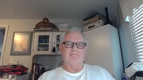 Snapshot of gspotlover1 chatting on February 2026 03:51:01 PM Horny Daddy online show from February 2026 03:51:01 PM