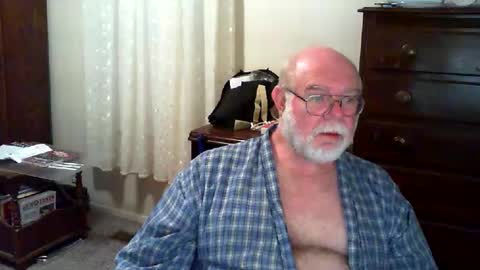 Gary online show from May 2026 01:33:02 AM