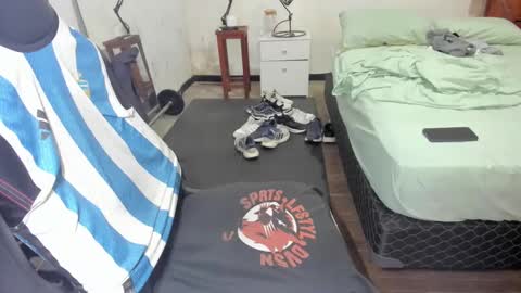 guachin_new online show from January 2025 06:43:02 PM