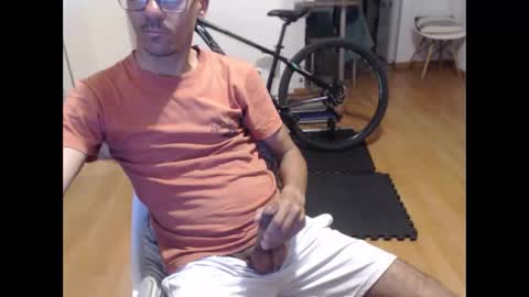 guachin_new online show from November 2025 06:56:02 AM