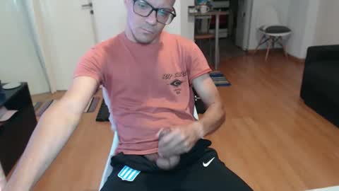 guachin_new online show from May 2026 10:52:02 PM