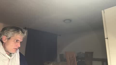 guardiannif_ online show from February 2025 12:40:01 AM