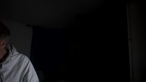 guardiannif_ online show from February 2025 11:13:02 PM