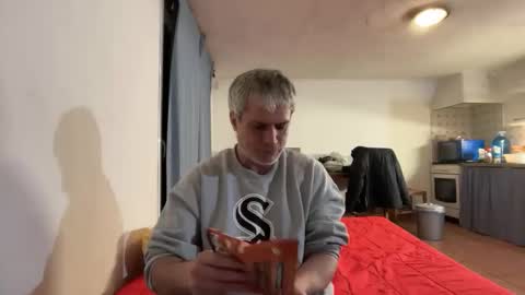 guardiannif_ online show from January 2026 09:09:02 PM