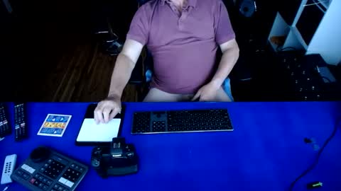 guesswhatigot2 online show from December 2024 10:45:02 AM