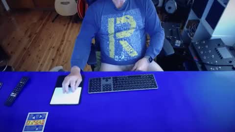 guesswhatigot2 online show from March 2025 03:11:02 AM