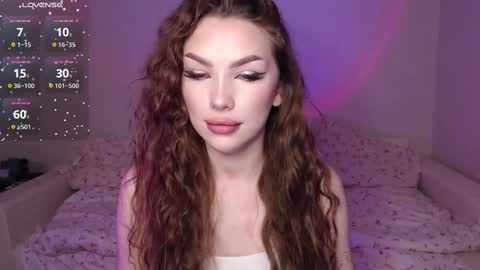 Marta online show from February 2025 07:28:02 PM