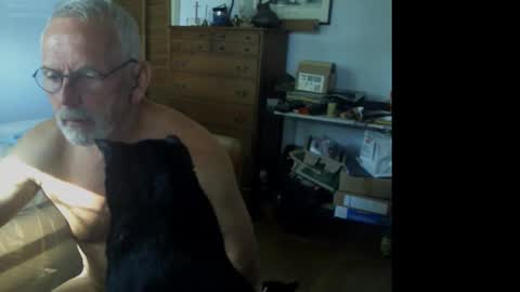 Snapshot of gulfcoast1952 chatting on December 2025 07:53:01 PM Roy online show from December 2025 07:53:01 PM