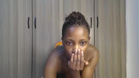 Miss Incredible online show from May 2026 11:57:02 PM