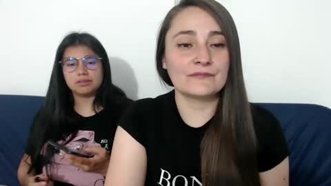 Vane blonde and Hazell black hair online show from December 2025 07:41:01 PM