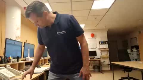 Snapshot of guschidick chatting on November 2025 03:44:02 PM guschidick online show from November 2025 03:44:02 PM