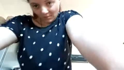 Snapshot of gussietackitt chatting on April 2026 07:12:02 AM Alana online show from April 2026 07:12:02 AM