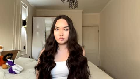 Snapshot of gussietackitt chatting on May 2026 01:10:02 PM Alana online show from May 2026 01:10:02 PM