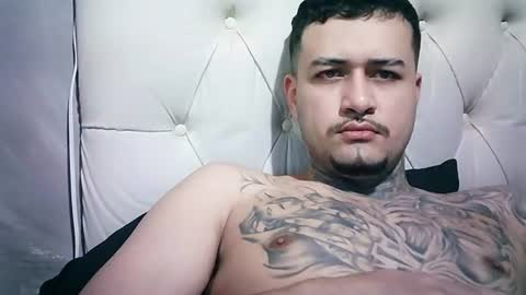 gustavo942493 online show from July 2026 05:03:02 AM