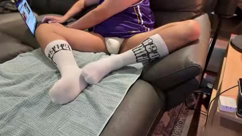 guy104130 online show from December 2025 09:33:02 PM