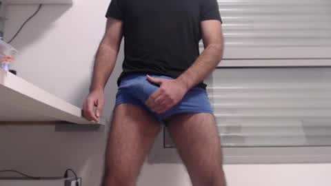 Snapshot of guy11guy chatting on February 2025 05:18:02 PM guy11guy online show from February 2025 05:18:02 PM