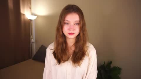 Molly online show from May 2026 05:48:01 AM