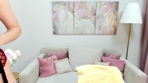 Snapshot of gwensmitt chatting on November 2025 11:26:02 PM gwensmitt online show from November 2025 11:26:02 PM