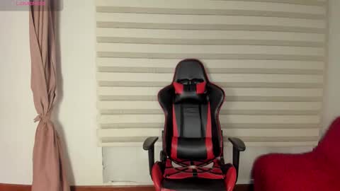   online show from December 2025 12:30:01 AM