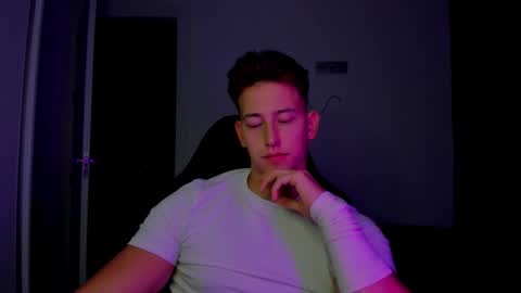 Oliver online show from January 2026 06:55:02 PM