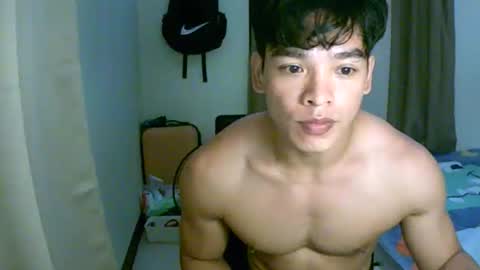 Snapshot of gymnasmenos chatting on March 2026 10:10:01 AM AJ online show from March 2026 10:10:01 AM