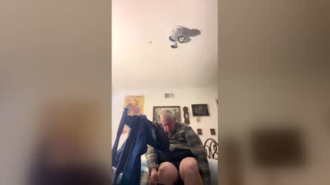 gymrat1123 online show from March 2026 05:14:02 AM