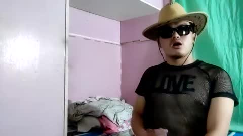 gymsin_borte online show from April 2026 03:39:01 PM