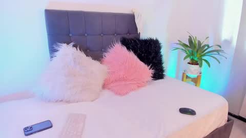 Samy Velvet    dayatorres 23 Followme online show from March 2025 07:17:01 PM