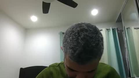 Snapshot of h0nest84 chatting on January 2025 04:36:01 AM h0nest84 online show from January 2025 04:36:01 AM