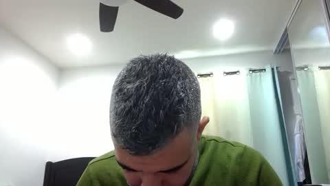 Snapshot of h0nest84 chatting on January 2025 07:04:01 PM h0nest84 online show from January 2025 07:04:01 PM